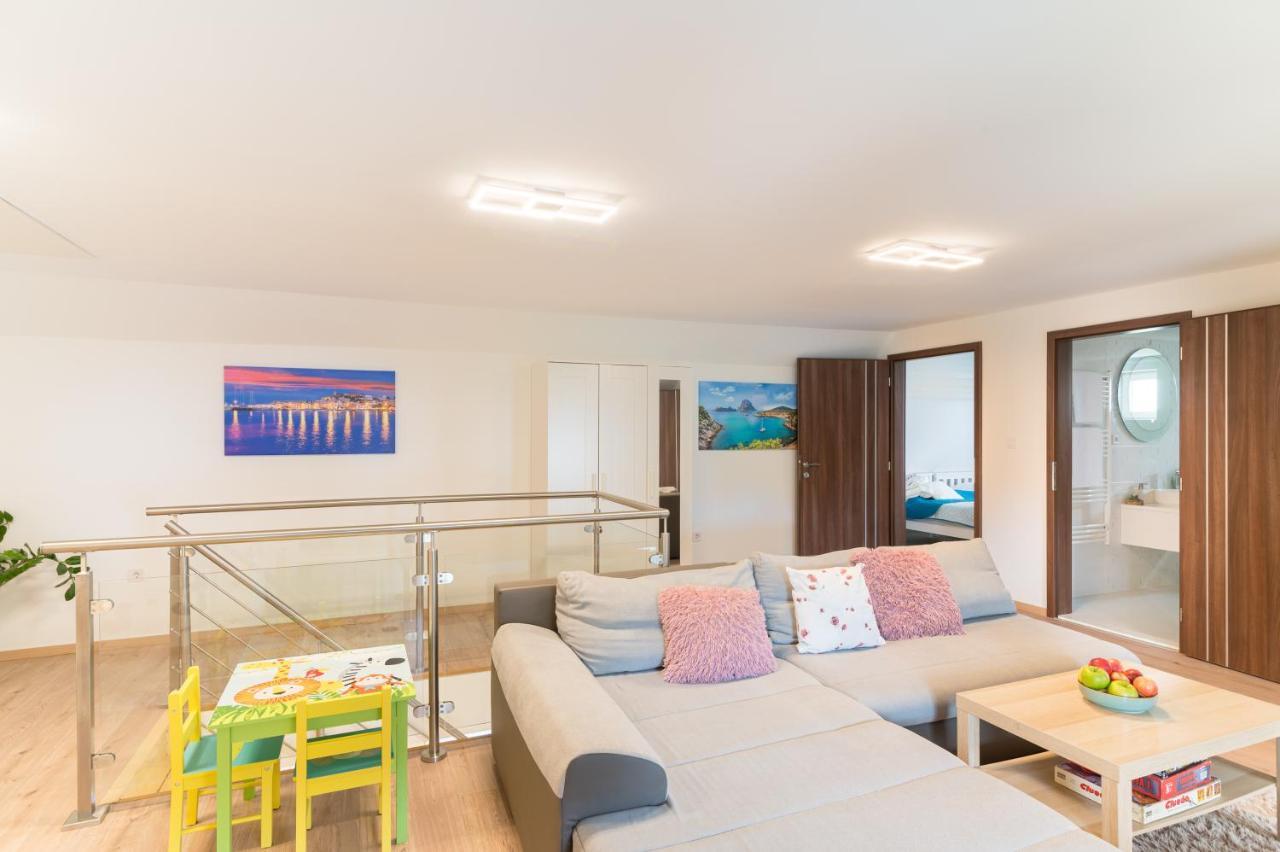 Eternity Apartmanhaz Keszthely Εξωτερικό φωτογραφία