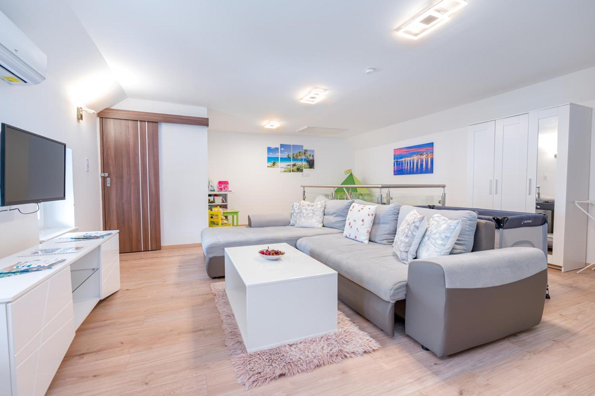 Eternity Apartmanhaz Keszthely Εξωτερικό φωτογραφία